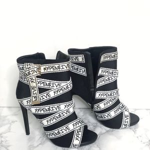 [Like New] Open toe Booties